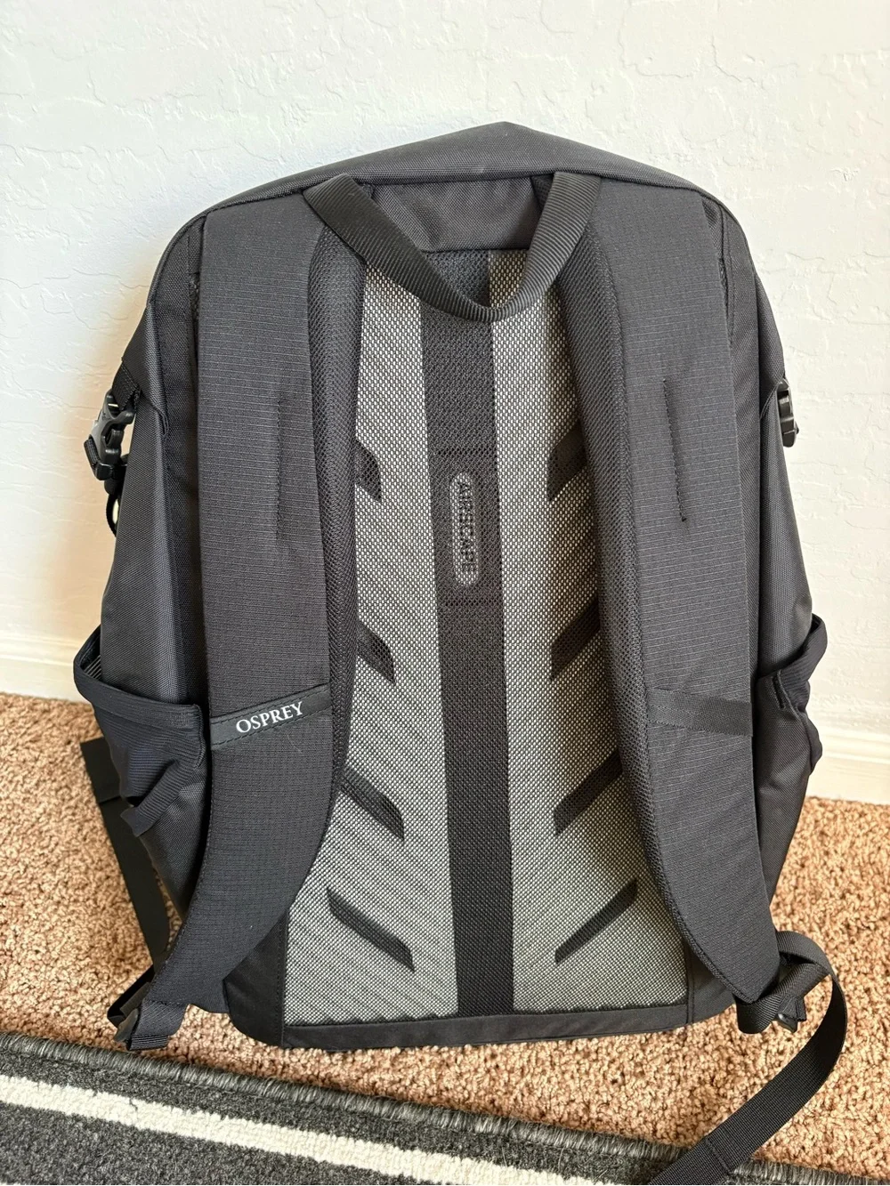 OSPREY durable black
